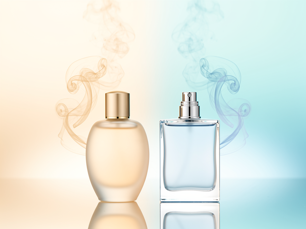 Vergleich La Rive Donna und Light Blue Stimmen die Duftzwillinge überein La Rive Donna Flakon neben Dolce Gabbana Light Blue Duftzwillingen
