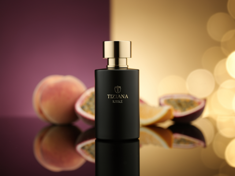 Flakon von Tiziana Terenzi Kirke im luxuriösen Nischenparfum-Design